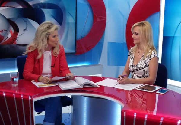 Οι απαντήσεις στην Λογοτεχνία από το Ειδικό Φροντιστήριο στην Νεοελληνική γλώσσα (Ειρήνη Σόλια)