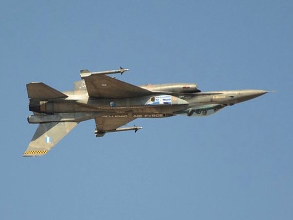 Στην 114 πτέρυγα Μάχης στην Τανάγρα αξιωματικοί της ιορδανικής Αεροπορίας για ενημέρωση επί θεμάτων ασφάλειας πτήσεων και εδάφους