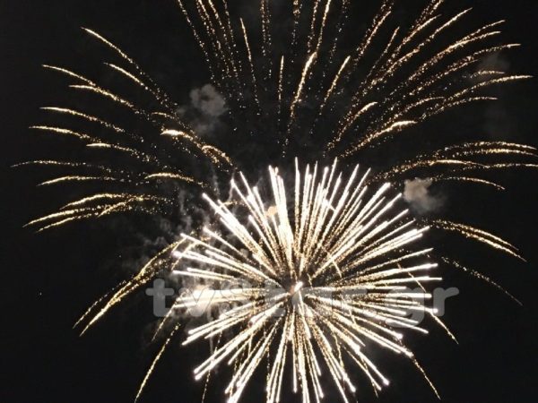 Φαντασμαγορική ατμόσφαιρα και λαοθάλασσα στην 50η ΠΕΛ (φωτογραφίες και video)