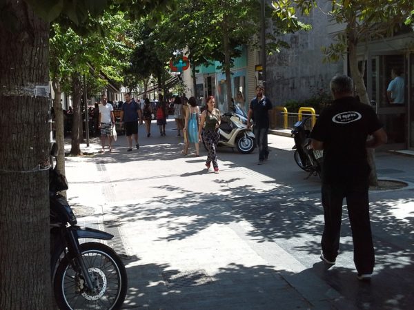 Δημοψήφισμα για τον αριθμό των προσφύγων που θα φιλοξενηθεί στη Λιβαδειά προτείνει ο εμπορικός σύλλογος