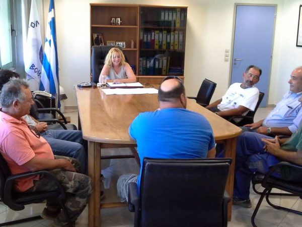 Αρδευτικές “εμπλοκές” στον Ορχομενό. Σε δήμαρχο και αντιπεριφερειαρχη οι αγρότες (video-photo)