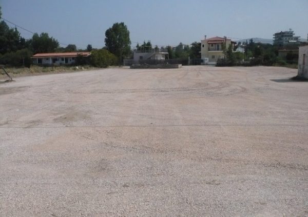 Επιτέλους ελεύθερο πάρκινγκ στην παραλία Λευκαντί Χαλκίδας