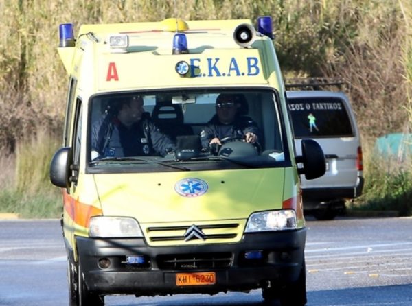 Σοβαρό τροχαίο σήμερα. Σκοτώθηκε 23χρονος από την Χαλκίδα (φωτογραφία από τον τόπο του δυστυχήματος)