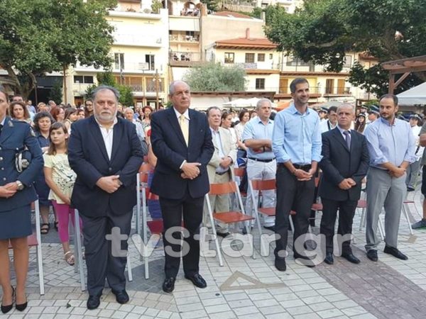 Χθες η παρέλαση για τον Μπότσαρη, σήμερα η αναπαράσταση της μάχης στο Κεφαλόβρυσο (φωτο)