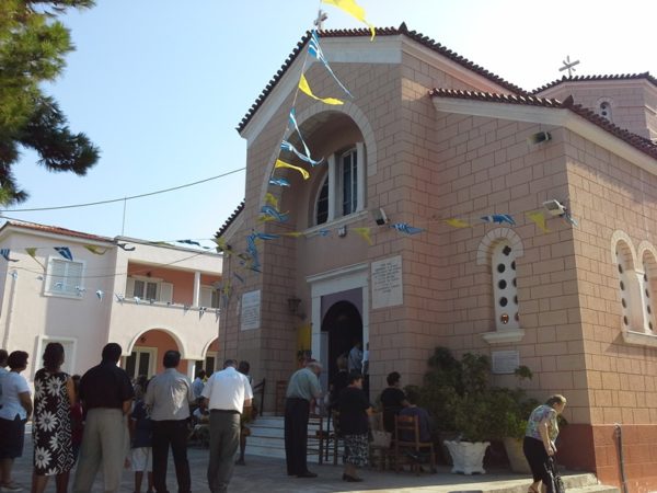 Αρτάκη και Νέα Αρτάκη…Εκεί που εμφανίστηκε η Παναγία (video & foto))