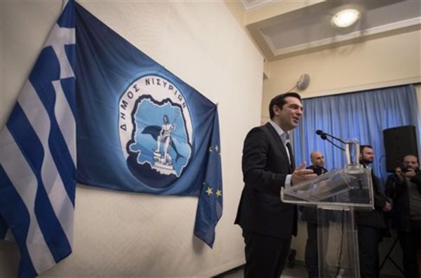 Τσίπρας: Δεν θα ρωτήσουμε κανέναν για να δώσουμε σε όσους έχουν ανάγκη