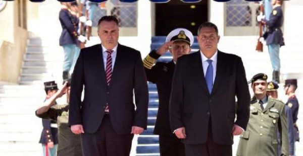 Αυστρία: Ο Έλληνας υπουργός Εθνικής Άμυνας, Π. Καμμένος, θα έχει αύριο συνομιλίες στη Βιέννη με τον Αυστριακό ομόλογό του, Χανς Πέτερ Ντόσκοτσιλ