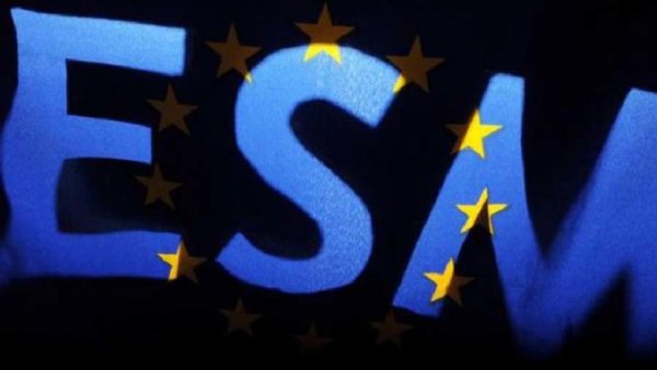 ESM: «Παγώνουν» τα μέτρα για το χρέος μέχρι να αξιολογηθεί ο μποναμάς Τσίπρα