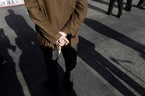 Πανελλαδικό συλλαλητήριο συνταξιούχων για τα «ψίχουλα»