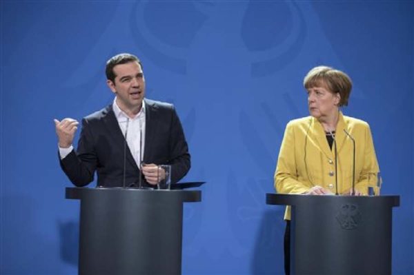 Στην Καγκελαρία ο Αλ.Τσίπρας για «να λυθεί η παρεξήγηση»
