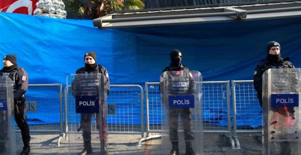 Συλλήψεις πέντε υπόπτων για διασυνδέσεις με το Ισλαμικό Κράτος