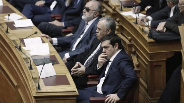 Αγωνία στην κυβέρνηση για τις κινητοποιήσεις των αγροτών