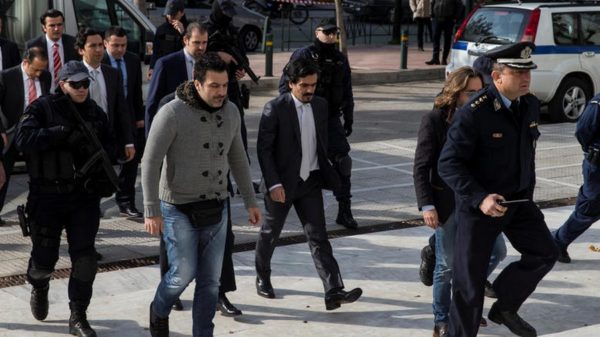 Le Soir: Ο Ερντογάν απειλεί την Ελλάδα για τους «8»