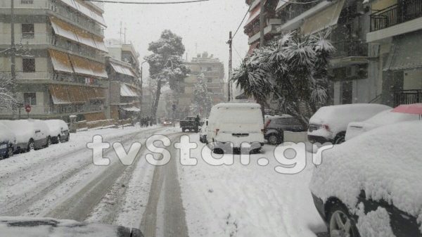 Ο χιονιάς στο… Δημοτικό Συμβούλιο Λαμιέων.(video)