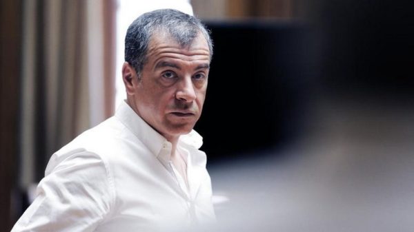 Θεοδωράκης: Πιθανόν να ψηφίσουμε κάποια από τα νέα μέτρα