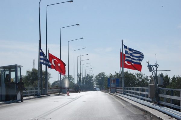 Έξι ακόμα Τούρκοι πέρασαν τα σύνορα για να ζητήσουν άσυλο στην χώρα μας