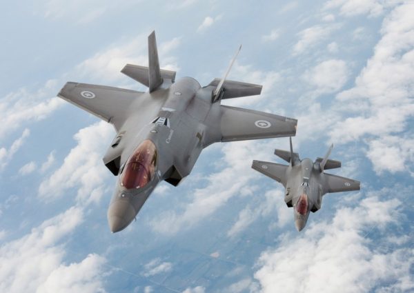 Ελληνικό ενδιαφέρον για την απόκτηση του F-35. Βίτσας: Ο προϋπολογισμός βγαίνει για ένταξη στην ελληνική πολεμική αεροπορία
