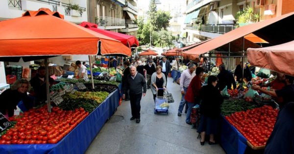 “Φακελώνουν” και τους πωλητές λαικών αγορών (video)