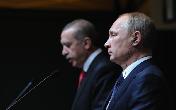 Ρωσία: Η Τουρκία έδωσε τις συντεταγμένες για τις ρωσικές επιδρομές στη Συρία