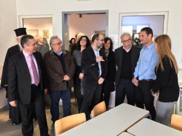 Στις φυλακές του Ελαιώνα στη Θήβα ο υπουργός Παιδείας
