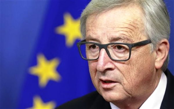 Η Κομισιόν «στηρίζει την εφαρμογή των συλλογικών συμβάσεων στην Ελλάδα»