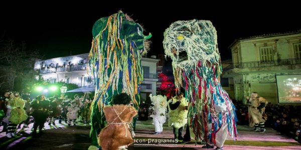 Αναβίωσε η Νύχτα των Στοιχειών στην Άμφισσα (video)