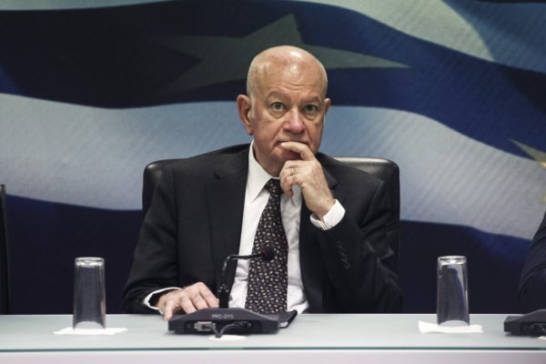 Δεκτή και η παραίτηση του υπουργού Οικονομίας Παπαδημητρίου