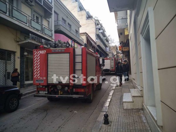 Σειρήνες στο κέντρο της Λαμίας.  Ξέχασε το τηγάνι στη φωτιά.