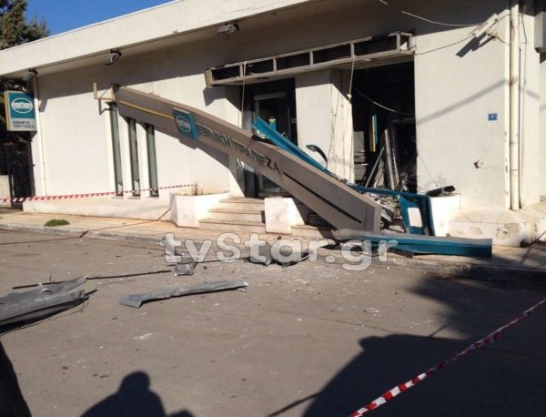 Αυτόπτης μάρτυρας μιλά για την έκρηξη στην Μαλεσίνα. Βομβαρδισμένο τοπίο. (φώτο και video)
