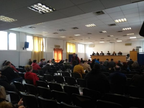 Ταξική ενότητα: Ενισχυμένος ο συνδιασμός