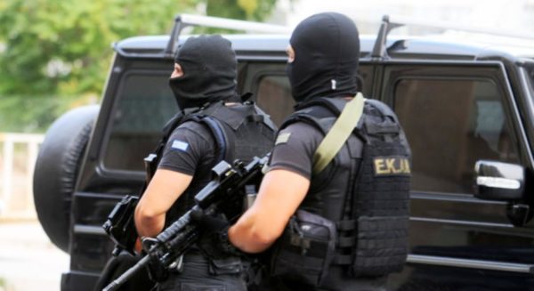 Πέντε συλλήψεις μελών ακροδεξιάς οργάνωσης από την Αντιτρομοκρατική