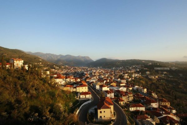 Ν’αποσχιστούν από τον Καλλικρατικό Δήμο ζητά η Ένωση Επαγγελματιών Κύμης
