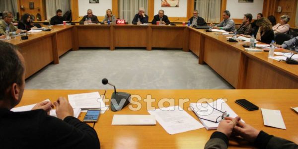 Γ. Πούλου: Δεν ήταν ραβασάκι η επιστολή στον πρωθυπουργό. Προεκλογικοί τόνοι στη νέα συνεδρίαση (video-photo)