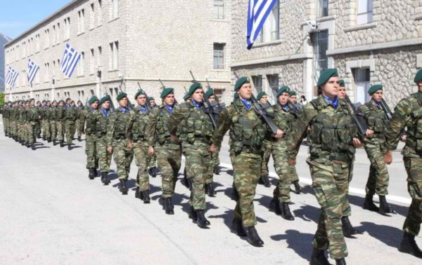 Στη Σχολή Πεζικού Χαλκίδας ο ένας από τους δύο Διοικητές στον Έβρο