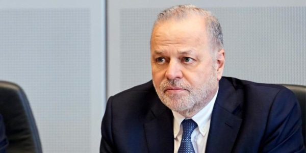 Ε. Μυτιληναίος: Καταστροφή ο εμπορικός πόλεμος από τον Τράμπ(video)