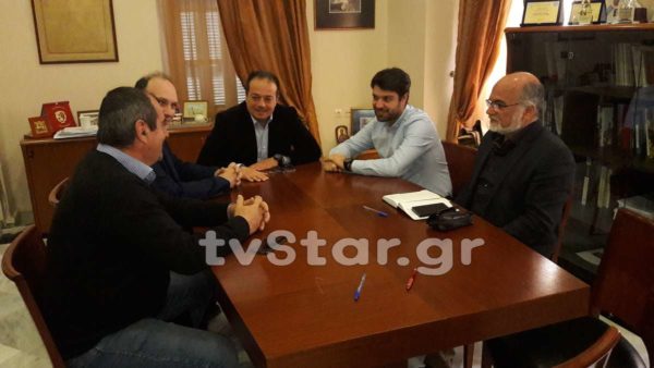 Σύσκεψη για το νοσοκομείο στο γραφείο του δημάρχου Λαμιέων. (video)