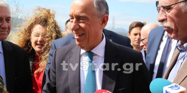 Στο προσφυγικό κέντρο της Θήβας ο Πρόεδρος της Πορτογαλίας (video-photo)