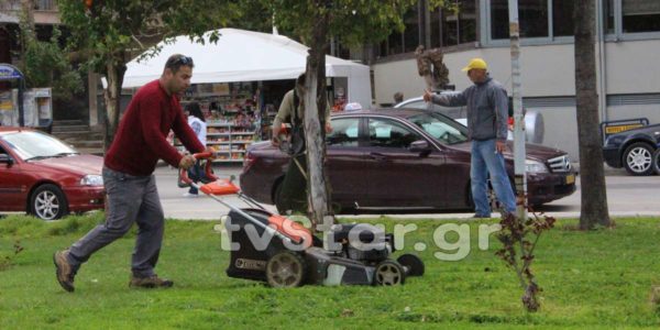 Πρόσφυγες εθελοντές στην καθαριότητα και τη συντήρηση πρασίνου στη Λιβαδειά (video-photo)