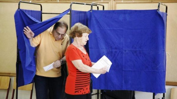 Νέα δημοσκόπηση: Μπροστά η ΝΔ με 10 μονάδες από τον ΣΥΡΙΖΑ