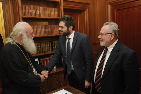 Συνάντηση Γιάννη Σαρακιώτη και Αρχιεπισκόπου Αθηνών και Πάσης Ελλάδος Ιερωνύμου