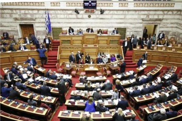 Νέα απειλητική επιστολή κατά βουλευτών για το Σκοπιανό