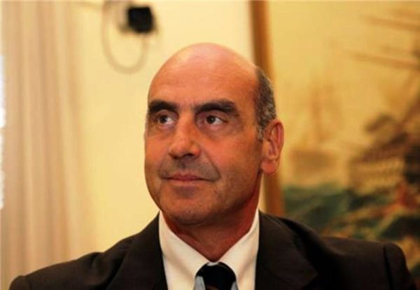 Στη ΜΕΘ παραμένει για νοσηλεία ο Γιώργος Βουλγαράκης
