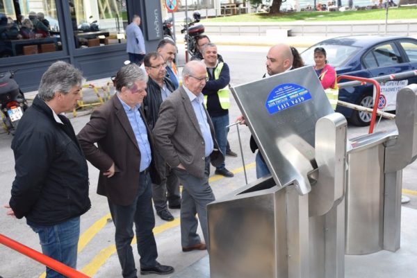 Πως λειτουργούν οι νέοι υπόγειοι κάδοι της Χαλκίδας (video)