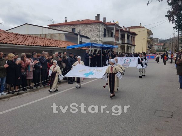 Η 25η Μαρτίου στο Καρπενήσι (φωτογραφίες- video)
