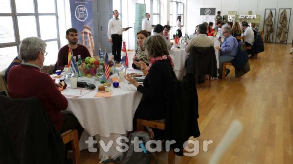 Διεθνής διαγωνισμός για το καλύτερο ελαιόλαδο στους Δελφούς. Η Περιφέρεια Στερεάς προωθεί τα προϊόντα της. (φώτο και video)