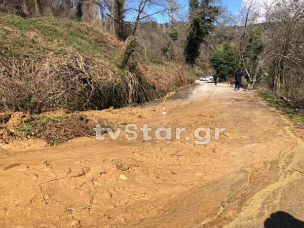 Την Τρίτη η πρόσβαση στα χωριά στη Δυτ. Φθιώτιδα μετά την κατολίσθηση (video)