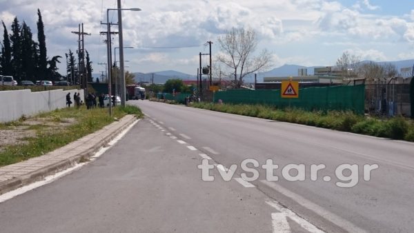Τα σπάνε οι Αφρικανές γυναίκες στο Κέντρο Υποδοχής στα Οινόφυτα (photo-video)