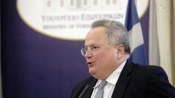 Τους πολιτικούς αρχηγούς συναντά την επόμενη εβδομάδα ο Ν. Κοτζιάς