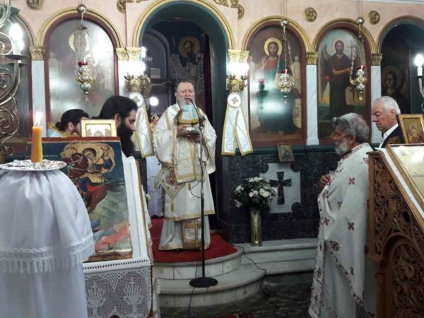 Ο Μητροπολίτης Χαλκίδος σε πανήγυρεις ενοριών προς τιμή των Αγίων Κωνσταντίνου και Ελένης