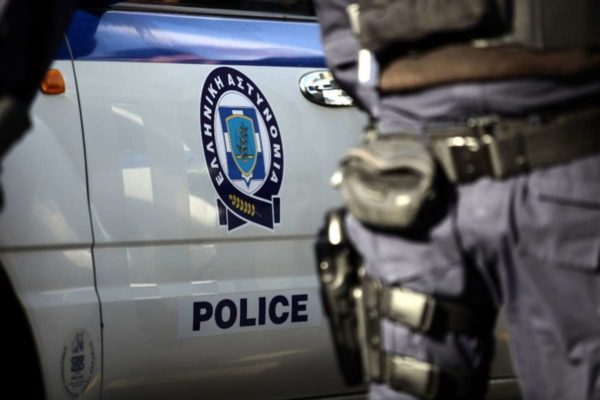 Συνελήφθησαν δύο ανήλικοι 14 και 15 χρόνων για ληστείες & κλοπές οχημάτων